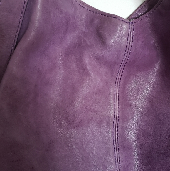 GIVENCHY Purple Tinhan Lamb Leather Shoulder Purse - Picture 13 of 14